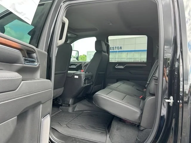 2026 GMC Sierra 2500HD Denali - Photo 14