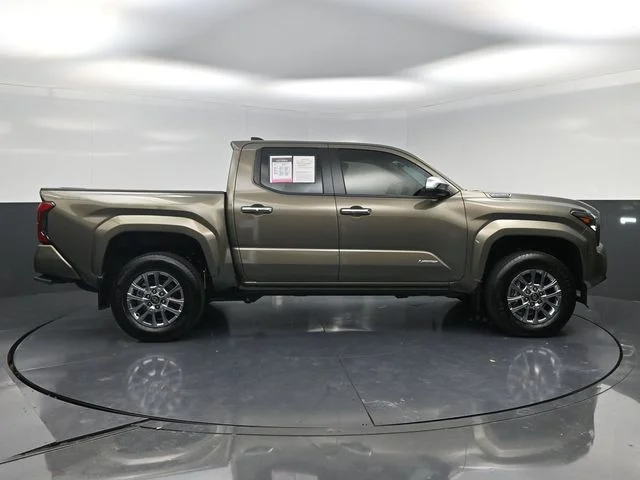 Used 2026 Bronze Toyota Limited image 5