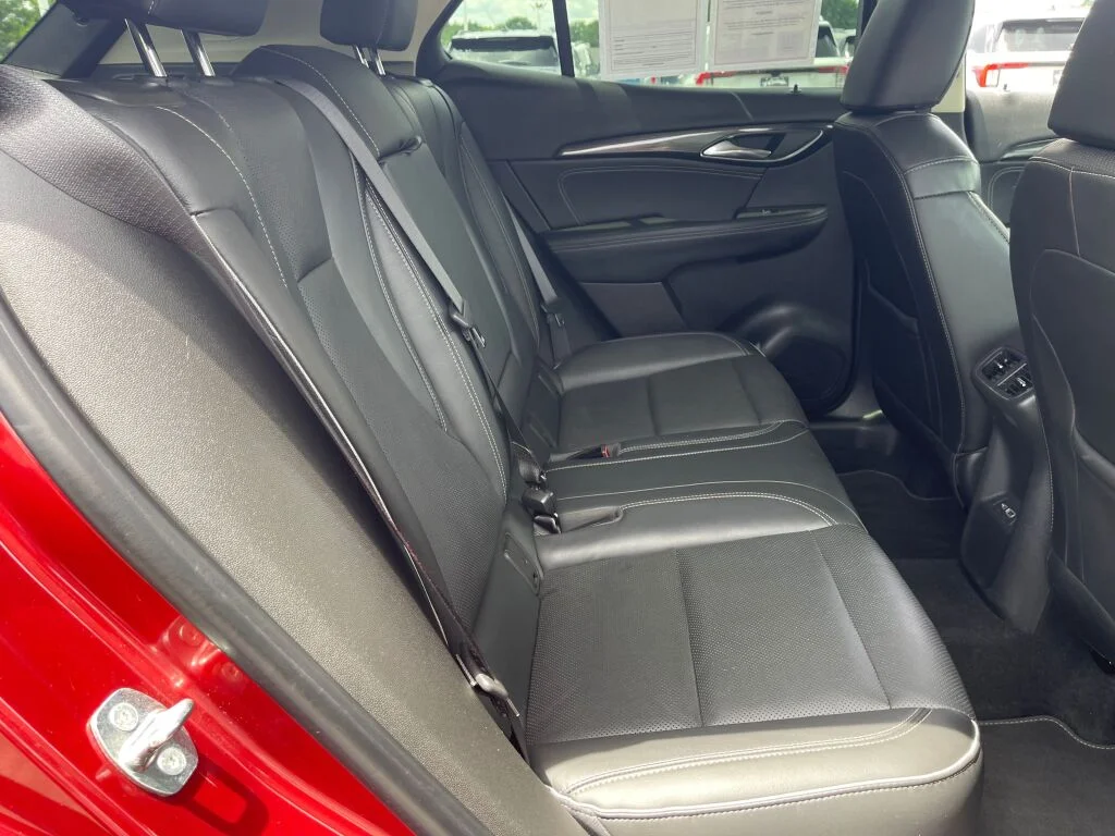 2021 Buick Envision Essence - Photo 31