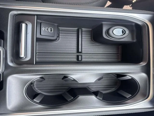 New 2026 Agate Black Metallic Ford Active image 49