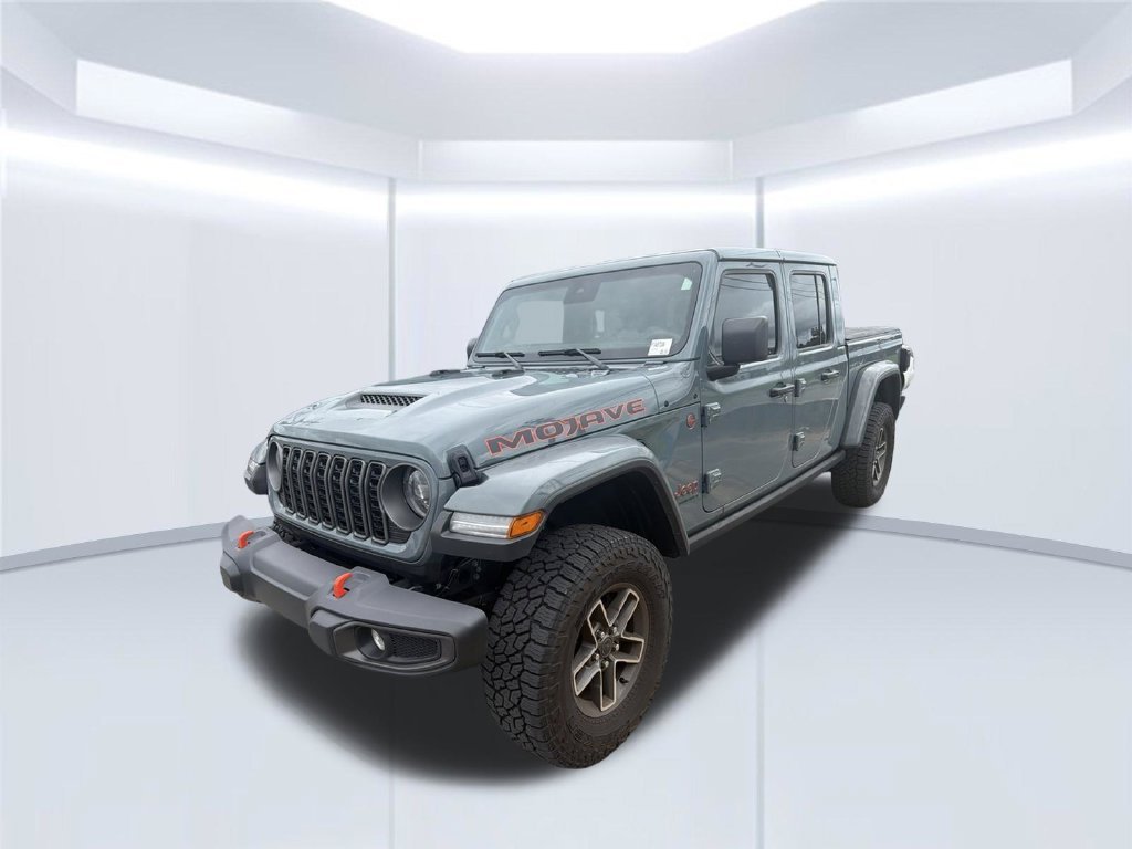 Used 2025 Gray Jeep Mojave image 10