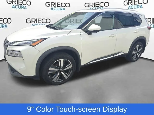 Used 2021 White Nissan SL image 3