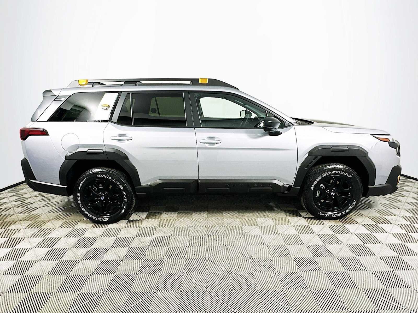 New 2026 ICE SILVER METALLIC Subaru Wilderness image 8
