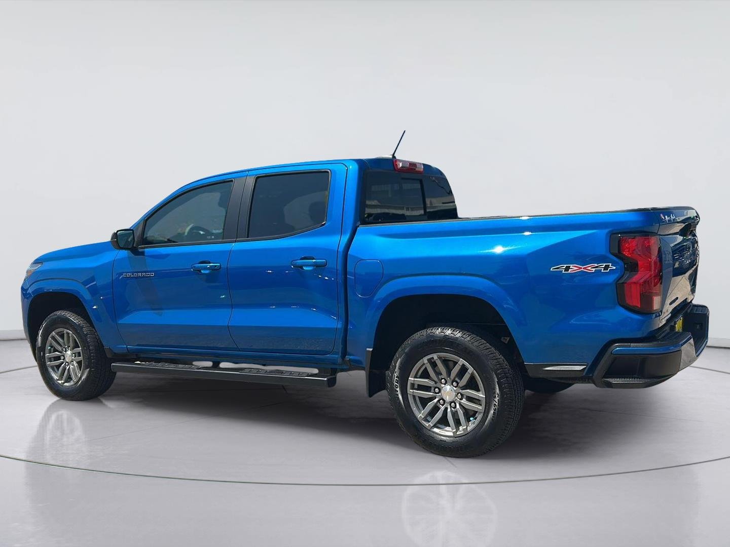 Used 2023 Glacier Blue Metallic Chevrolet 4WD LT image 6