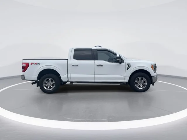 Used 2022 White Ford Lariat image 8