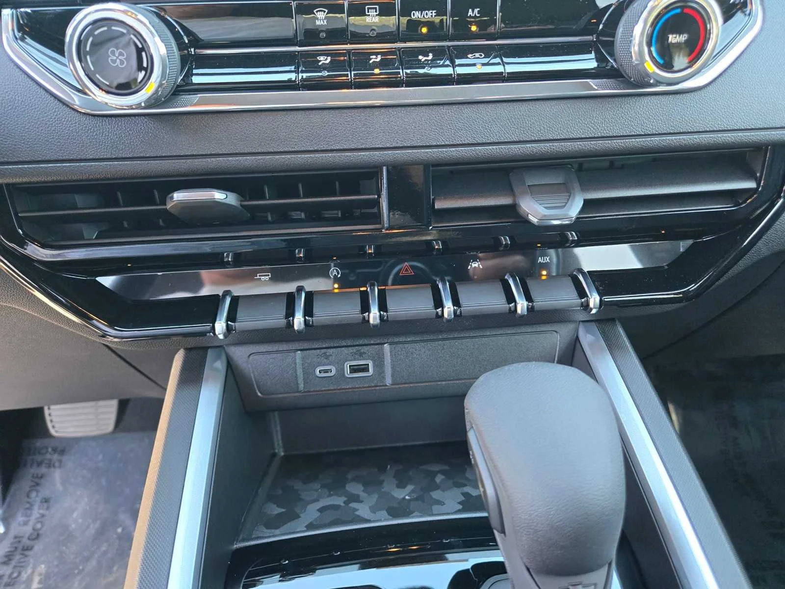 2026 Chevrolet Colorado Work Truck - Photo 14