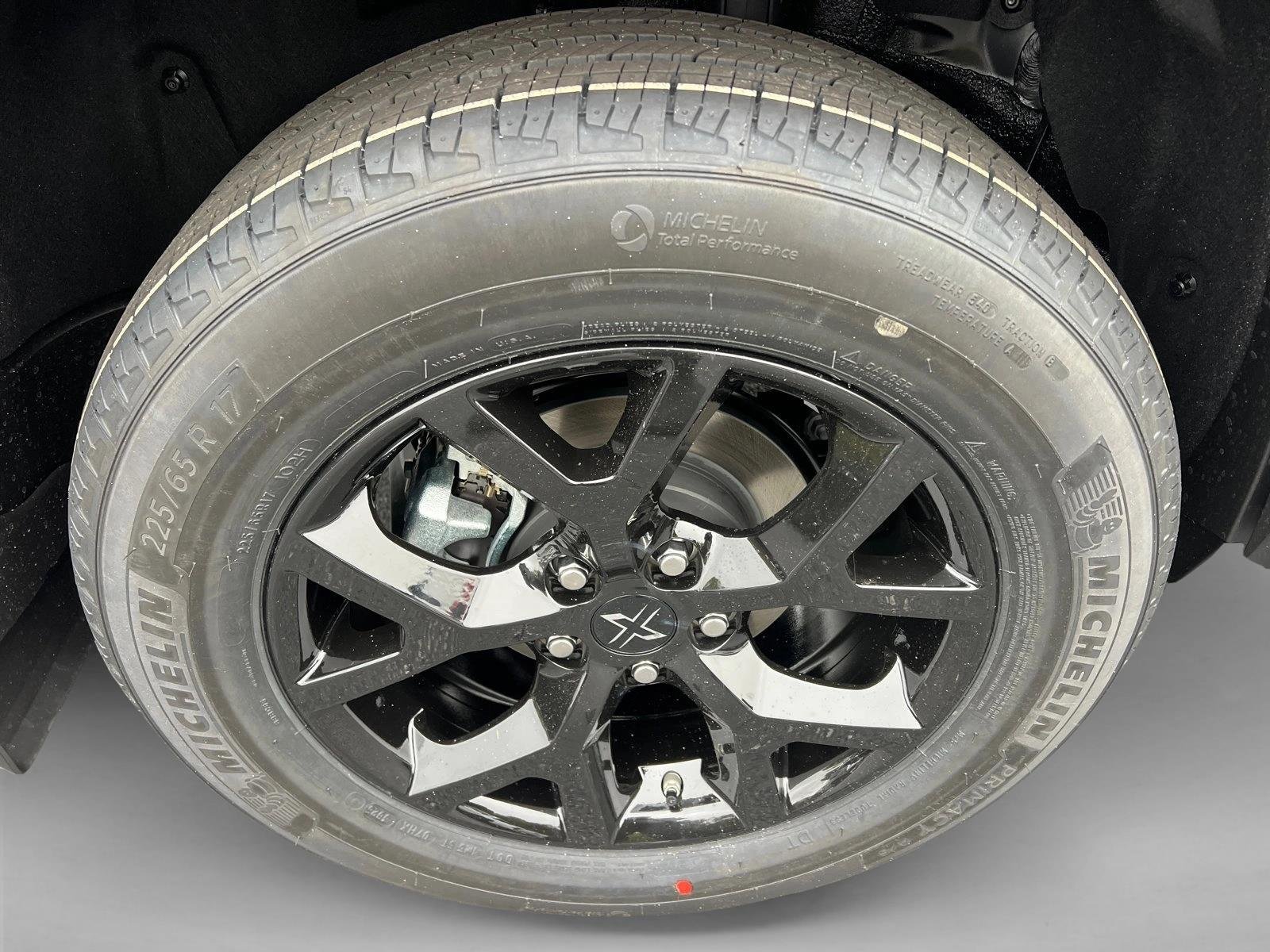 New 2025 Magnetic Gray Metallic Toyota LE image 17