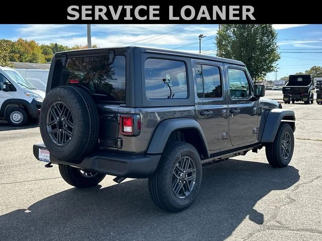 New 2026 Granite Crystal Metallic Clear-Coat Exterior Paint Jeep Sport S image 4