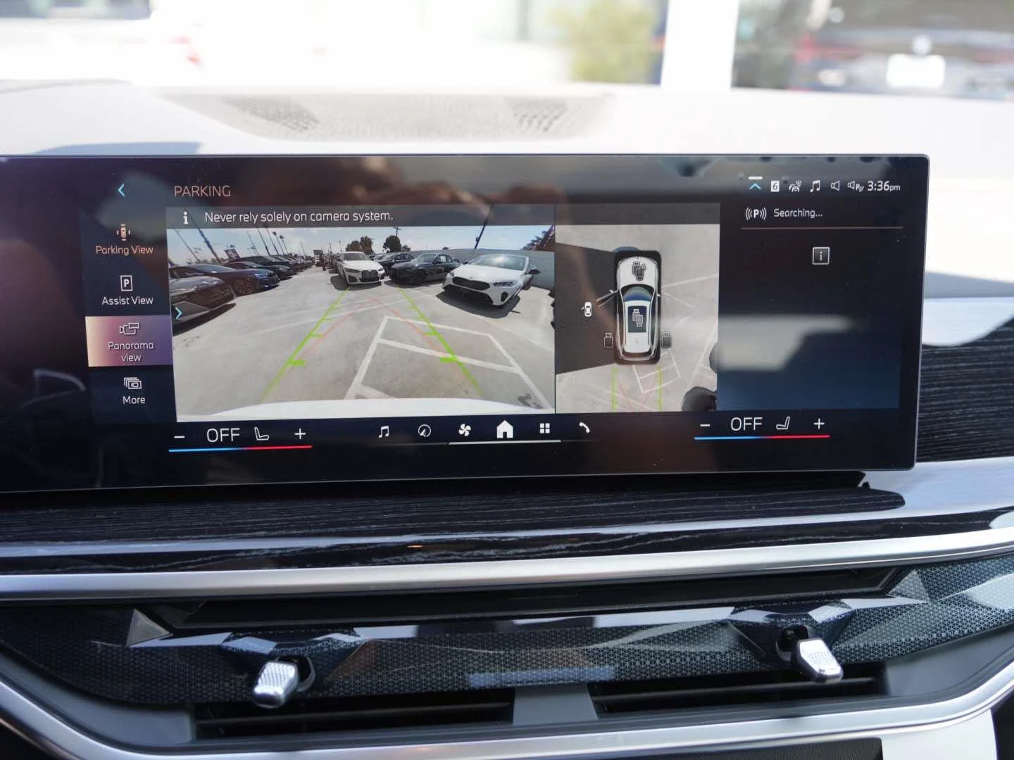 New 2026 Alpine White BMW sDrive40i image 24