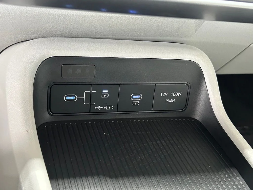 Used 2024 Mirage Green Hyundai SEL image 19