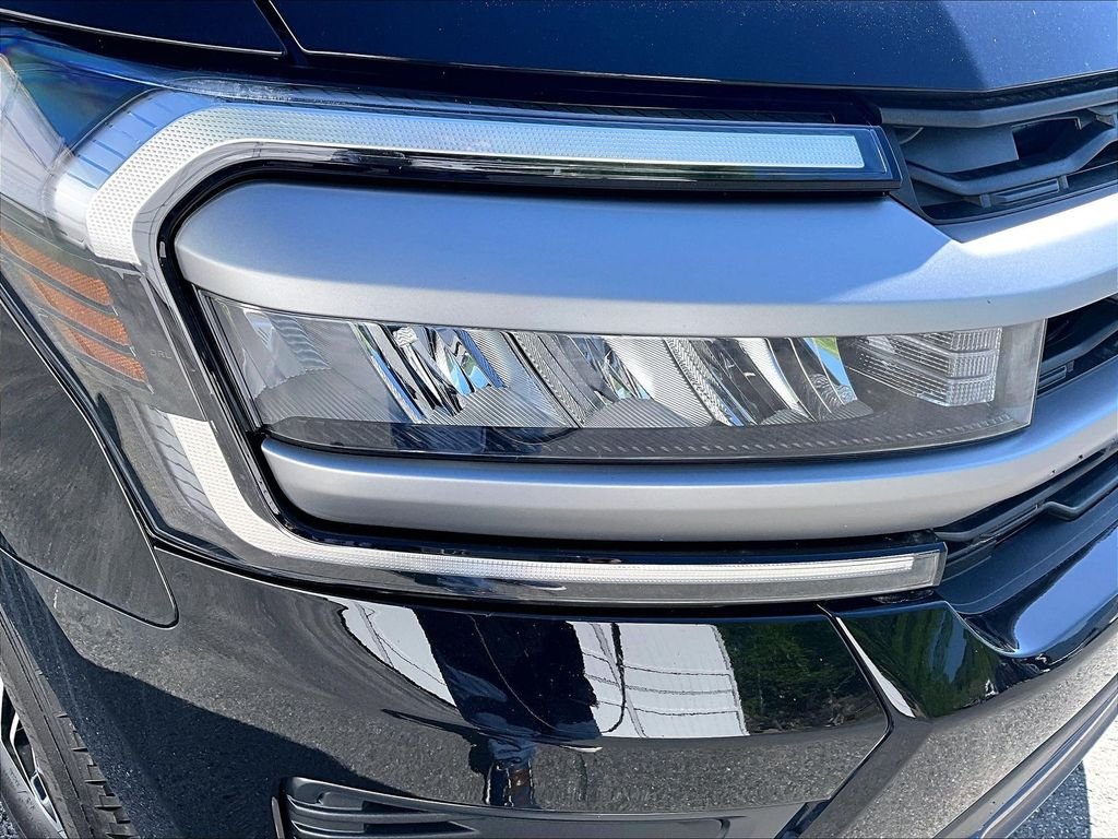 Used 2024 Black Ford XLT image 31