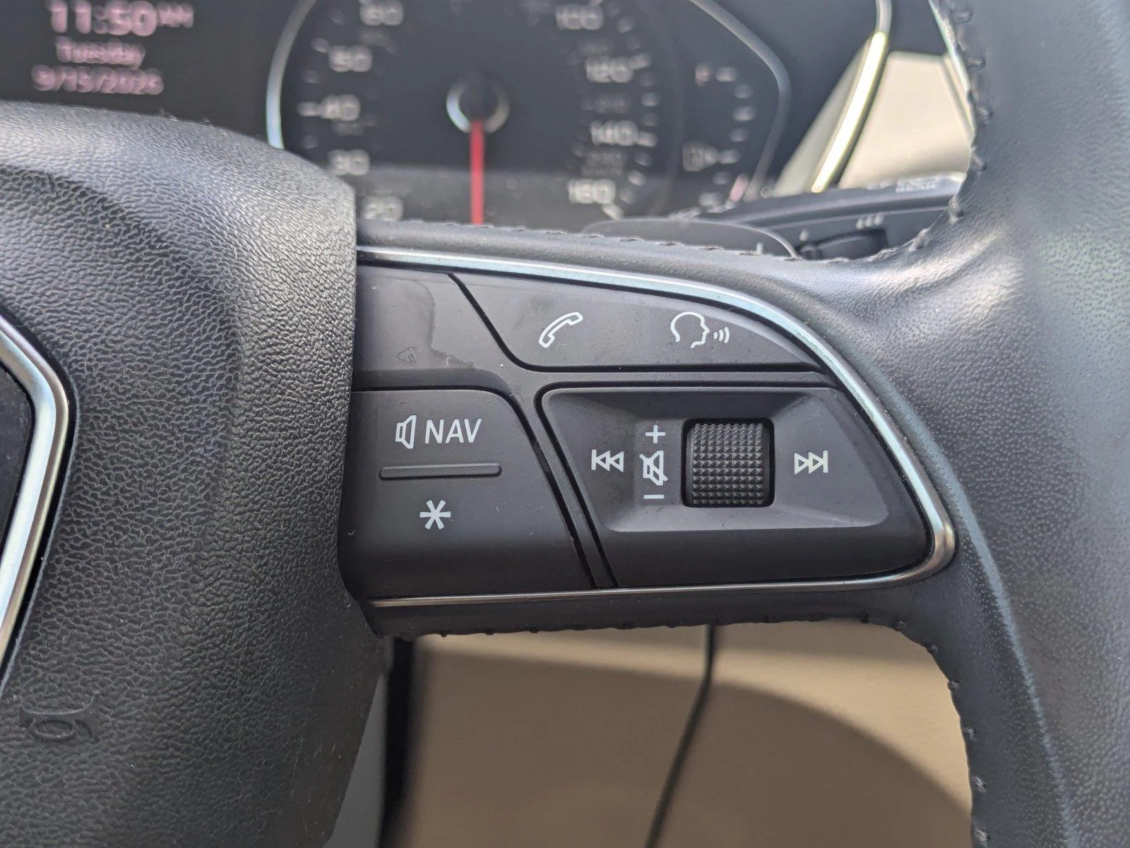 Used 2019 Moonlight Blue Metallic Audi Premium image 29