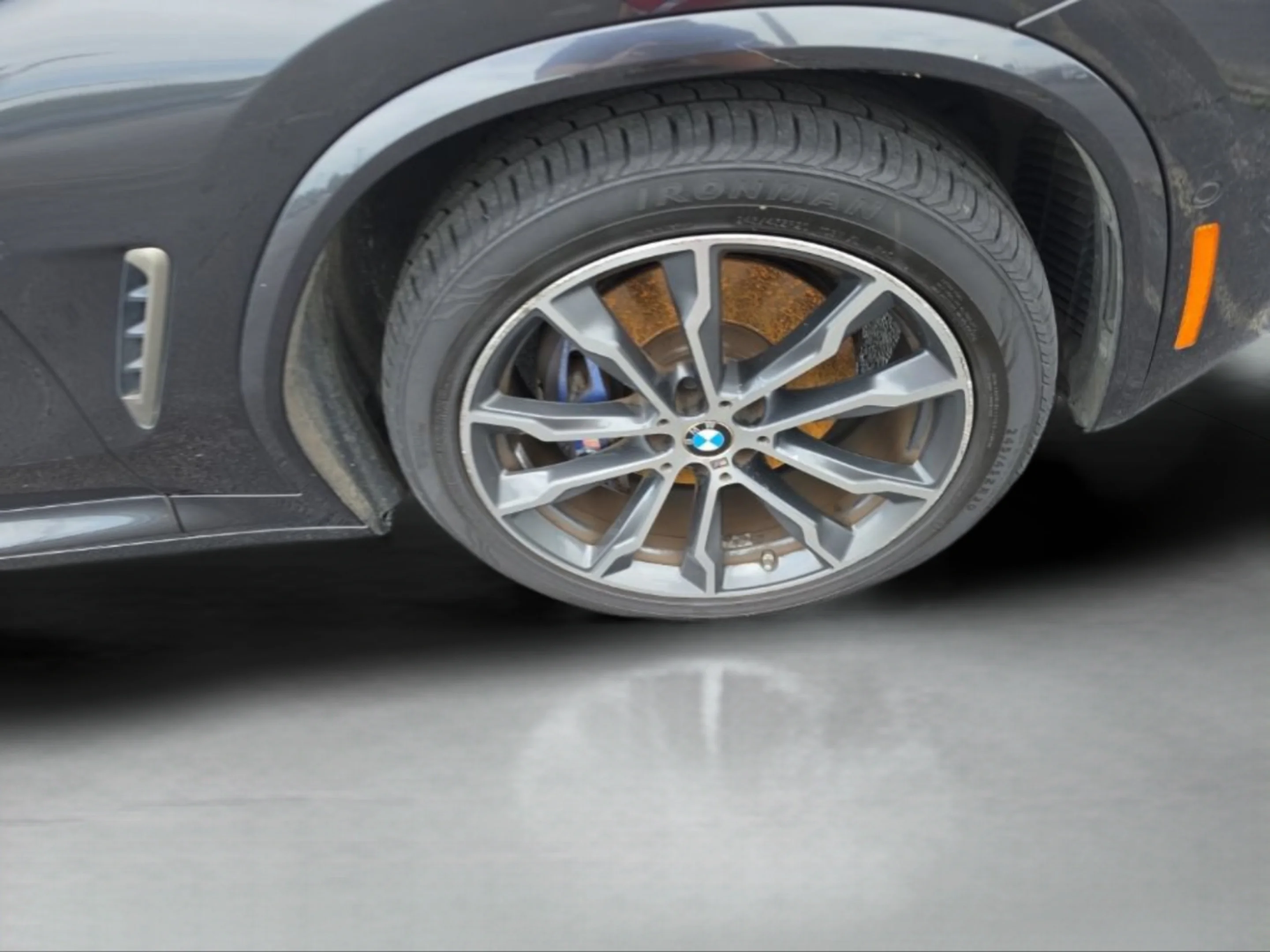 Used 2015 Gray Ford SE image 65