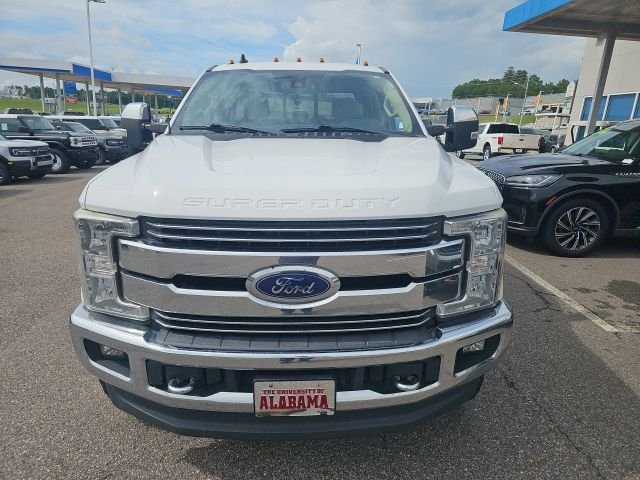 Used 2019 White Ford Lariat image 4