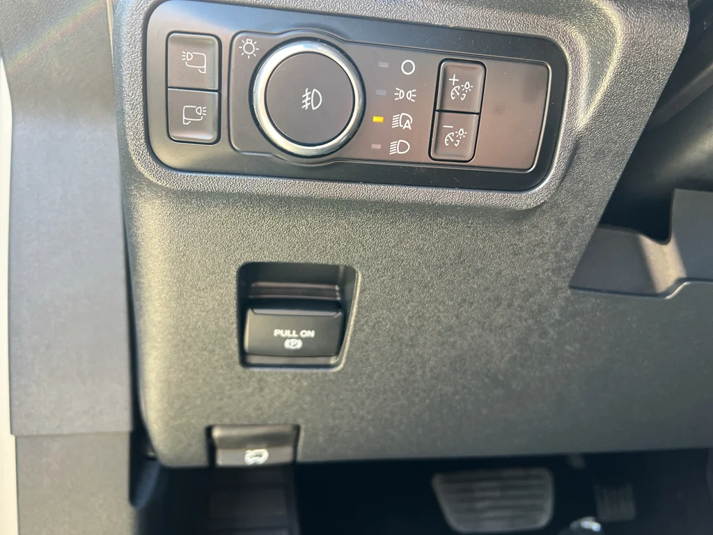 Used 2025 Desert Sand Ford Outer Banks image 21