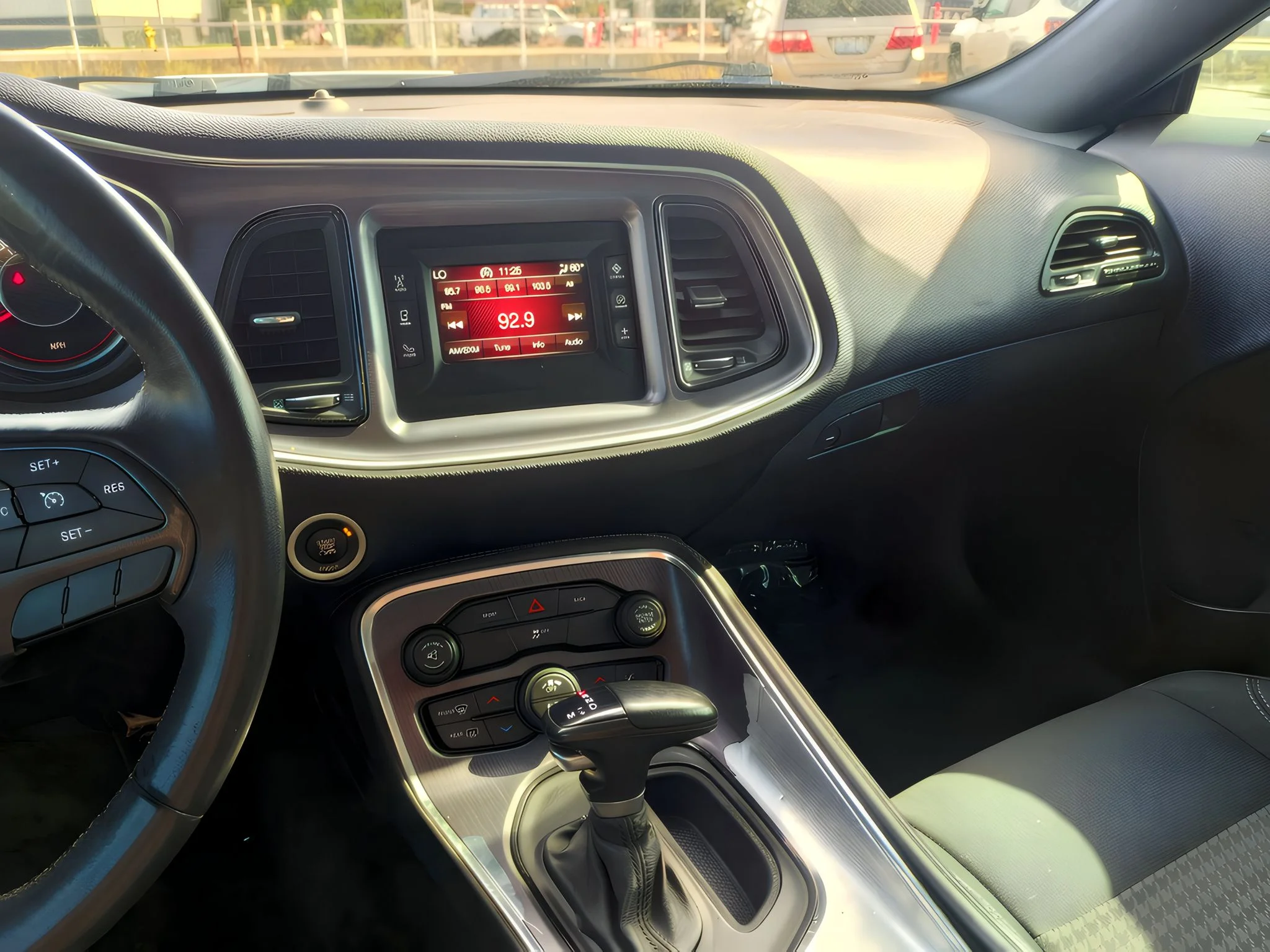 2016 Dodge Challenger SXT - Photo 16