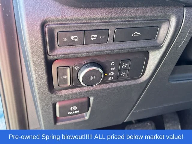 Used 2021 Blue Ford XLT image 17