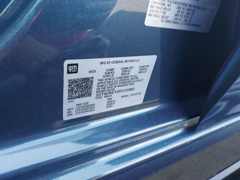 Used 2026 Blue GMC Denali image 25