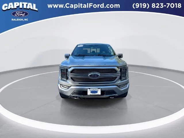 Used 2022 Silver Ford Limited image 3