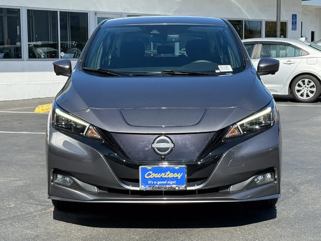 Used 2024 Gray Nissan SV PLUS image 4