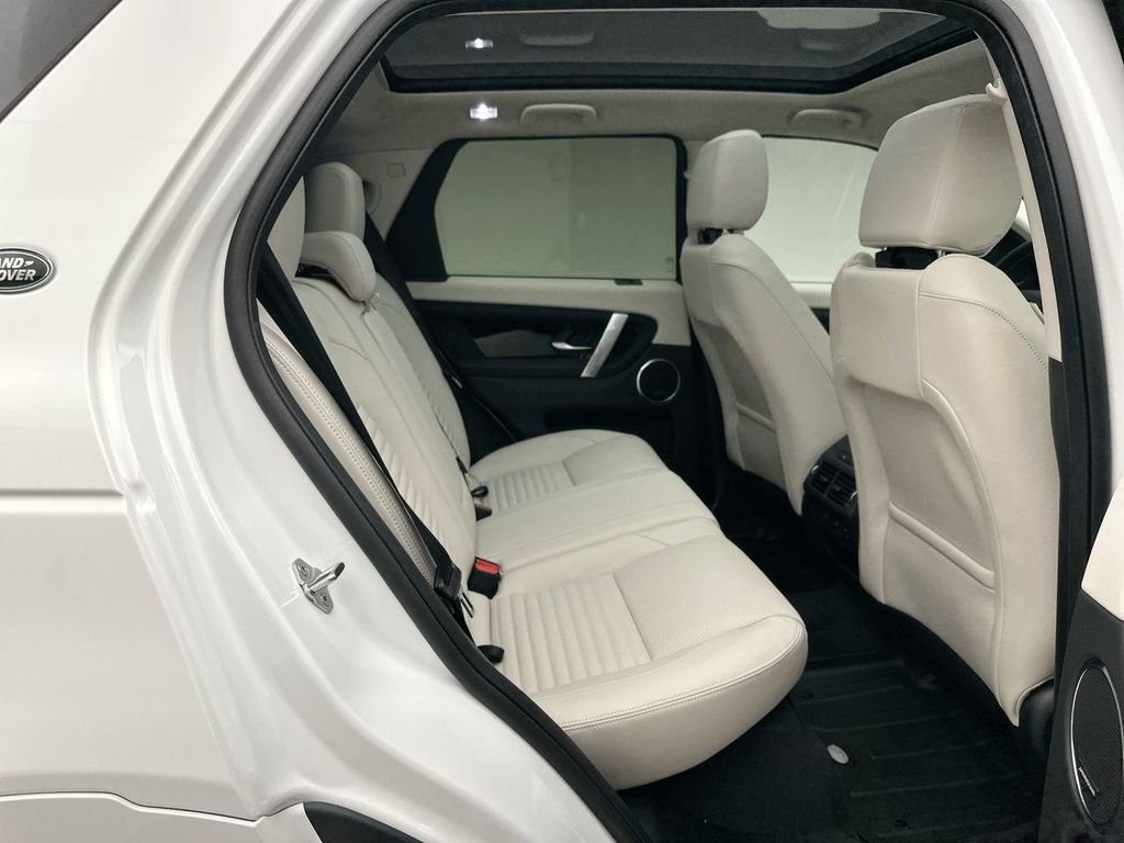 Used 2025 Fuji White Land Rover S image 5