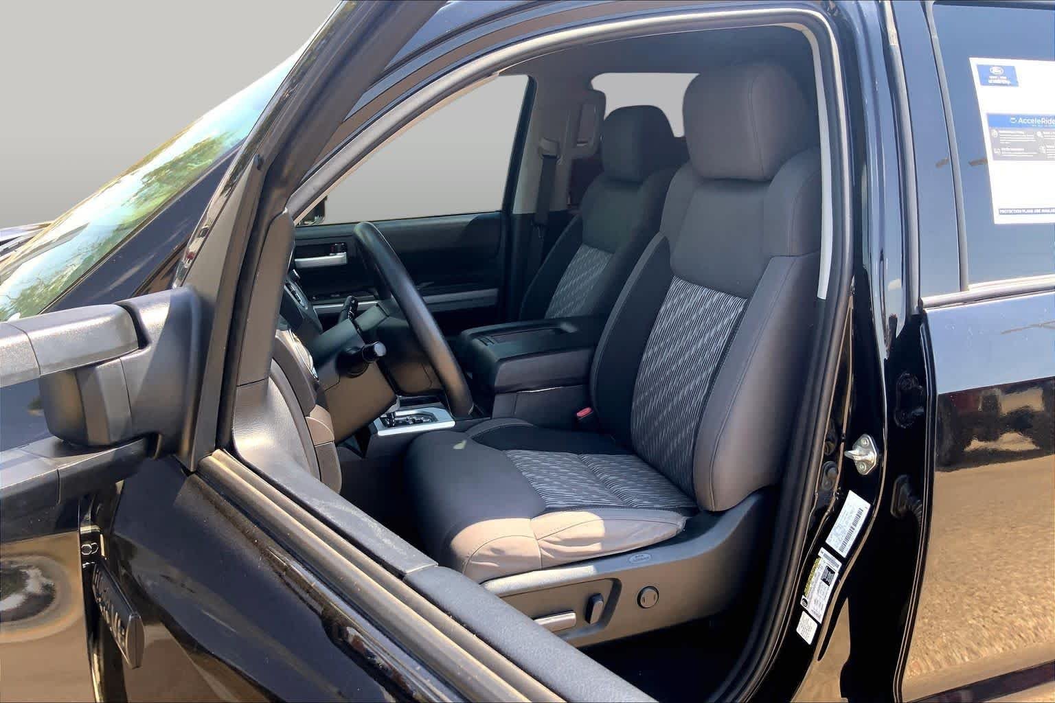 Used 2021 Midnight Black Metallic Toyota SR5 image 8