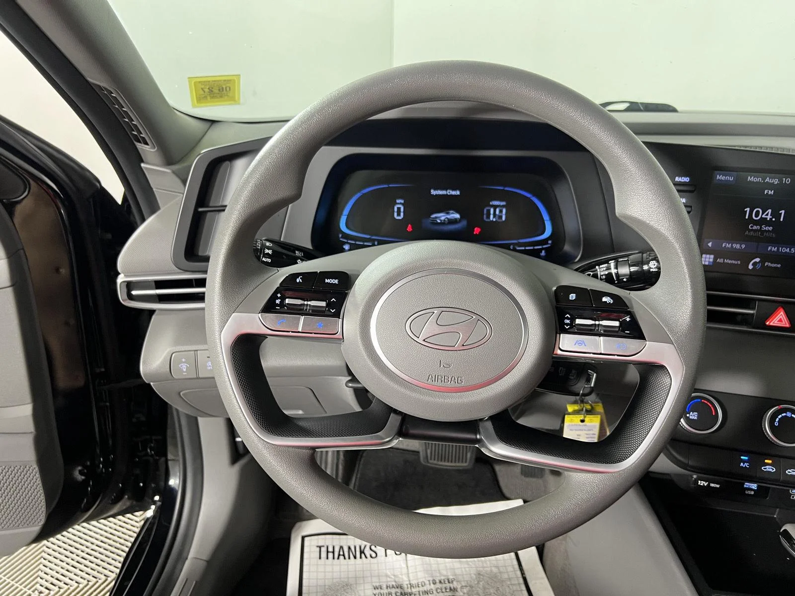 Used 2024 Abyss Black Hyundai SE image 10
