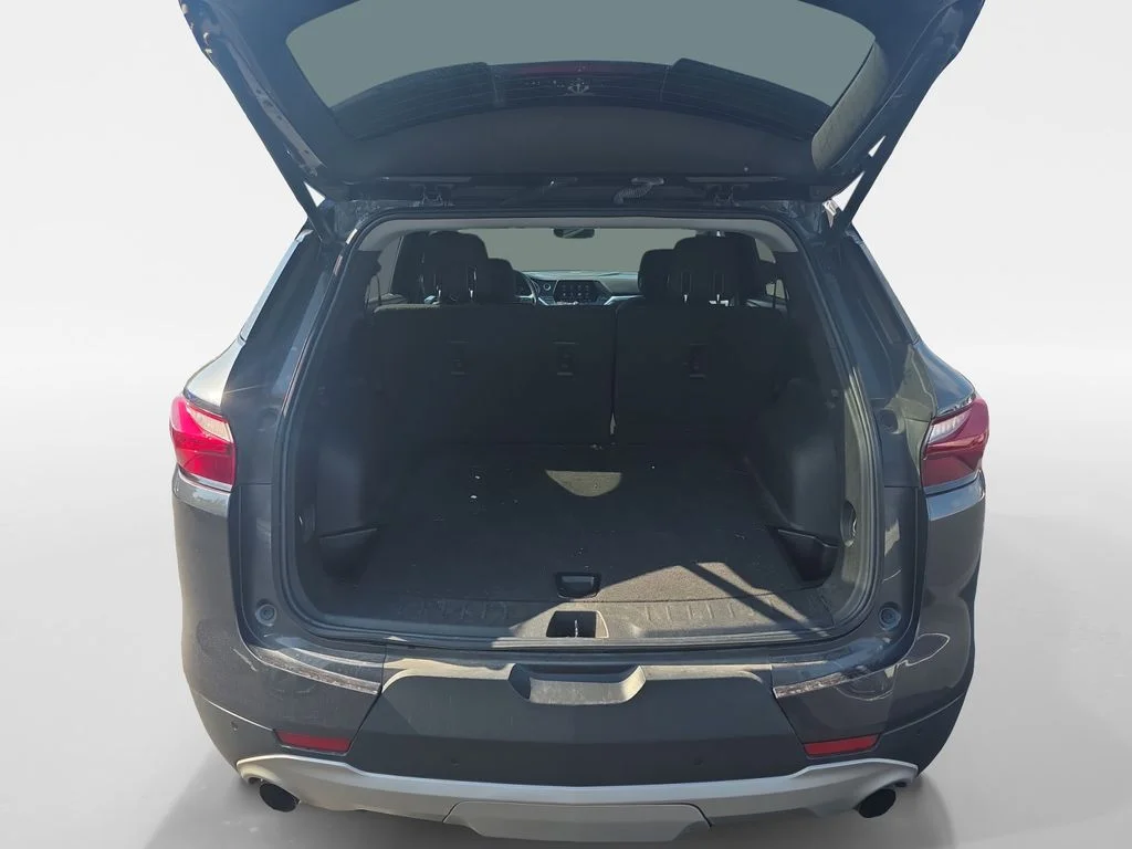 Used 2021 Iron Gray Metallic Chevrolet LT image 25