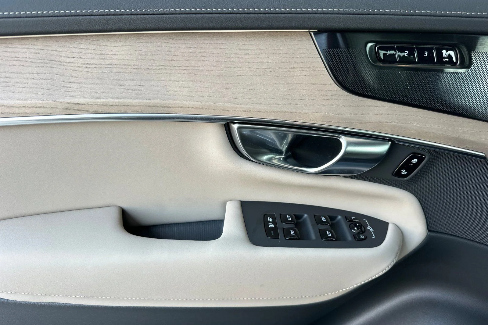 New 2026 Denim Blue Volvo Plus image 10
