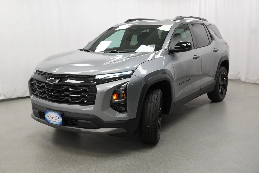 New 2027 Sterling Gray Metallic Chevrolet LT image 4