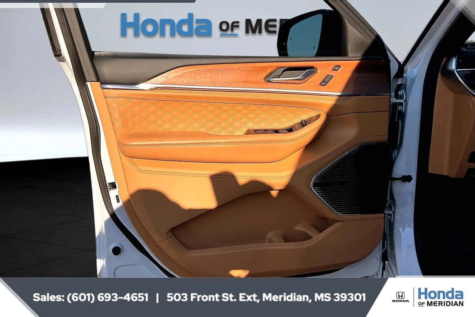 Used 2022 Bright White Clearcoat Jeep Summit Reserve image 17