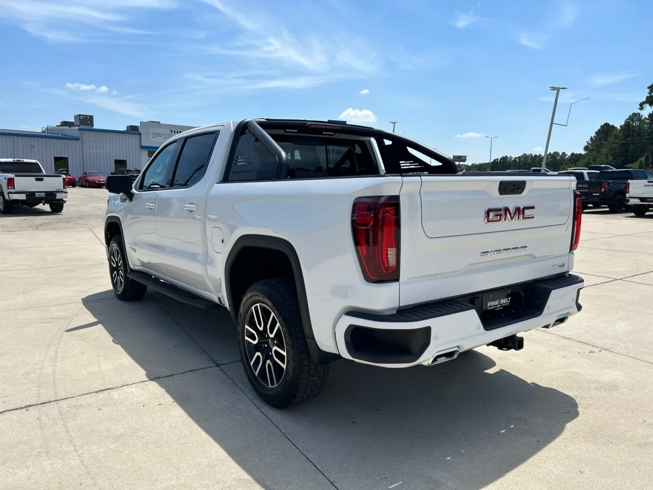 New 2026 Summit White GMC AT4 image 4