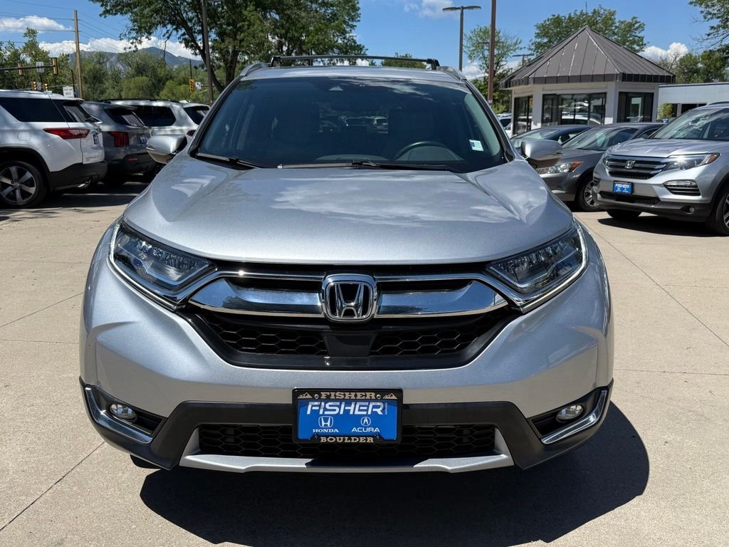 Used 2018 Lunar Silver Metallic Honda Touring image 9