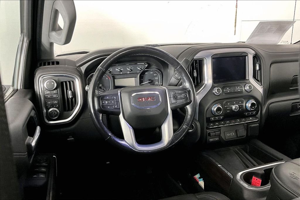 Used 2019 Gray GMC SLT image 3