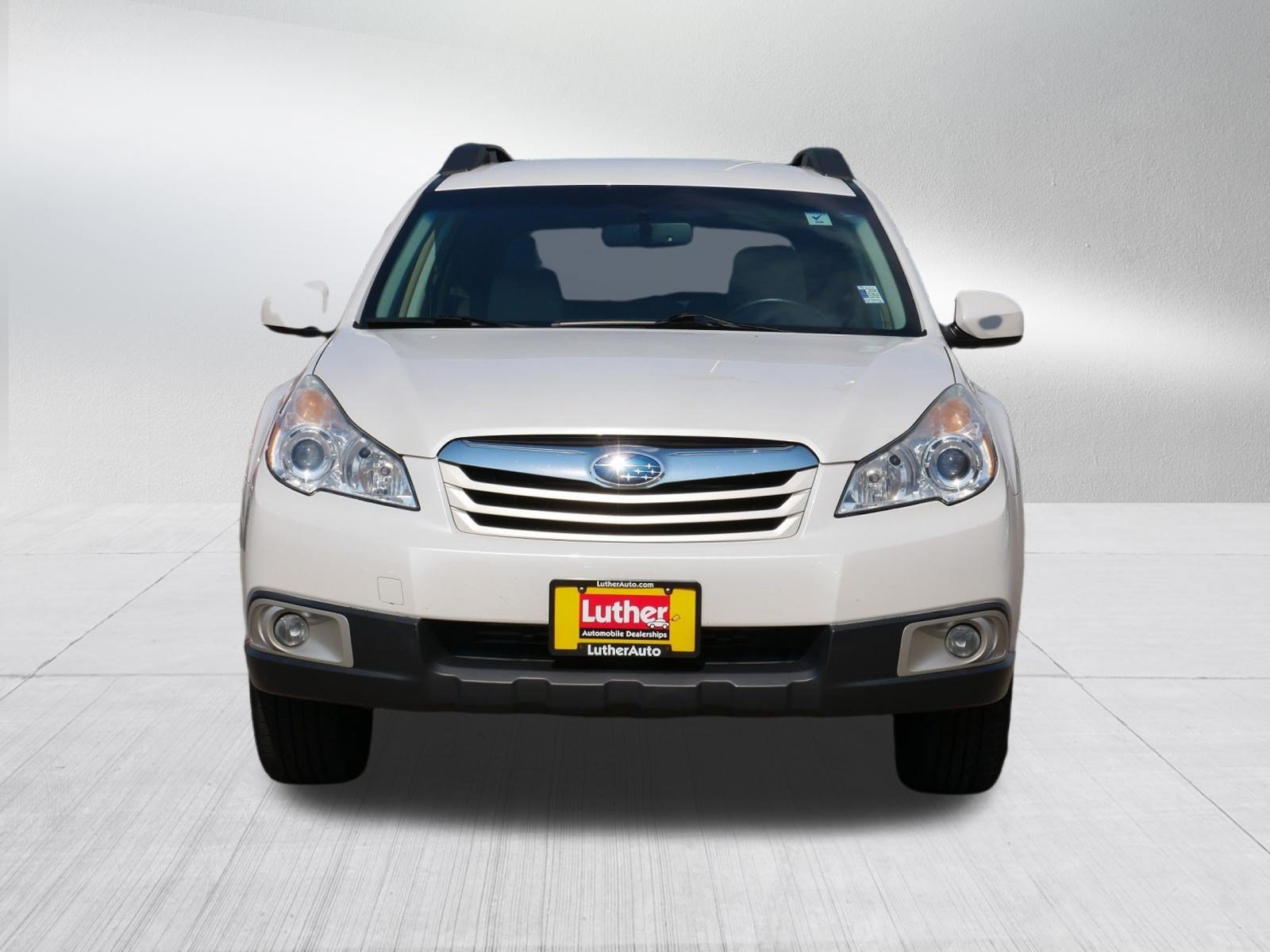 Used 2012 Subaru Outback Premium with VIN 4S4BRCCC6C3292113 for sale in Vadnais Heights, Minnesota