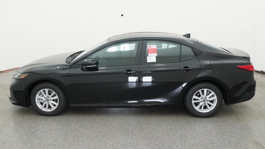New 2026 Midnight Black Metallic Toyota LE image 9