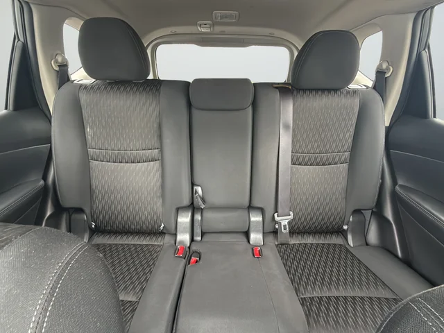 Used 2018 Gray Nissan SV image 40
