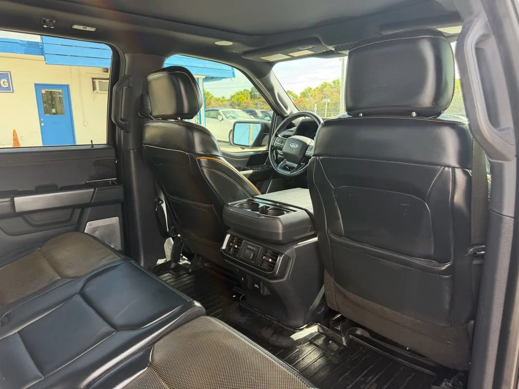 Used 2022  Ford Tremor image 15