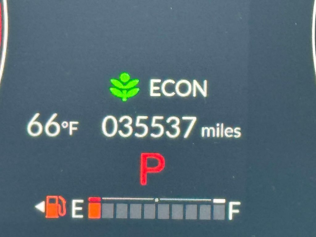 Used 2023  Honda EX image 27
