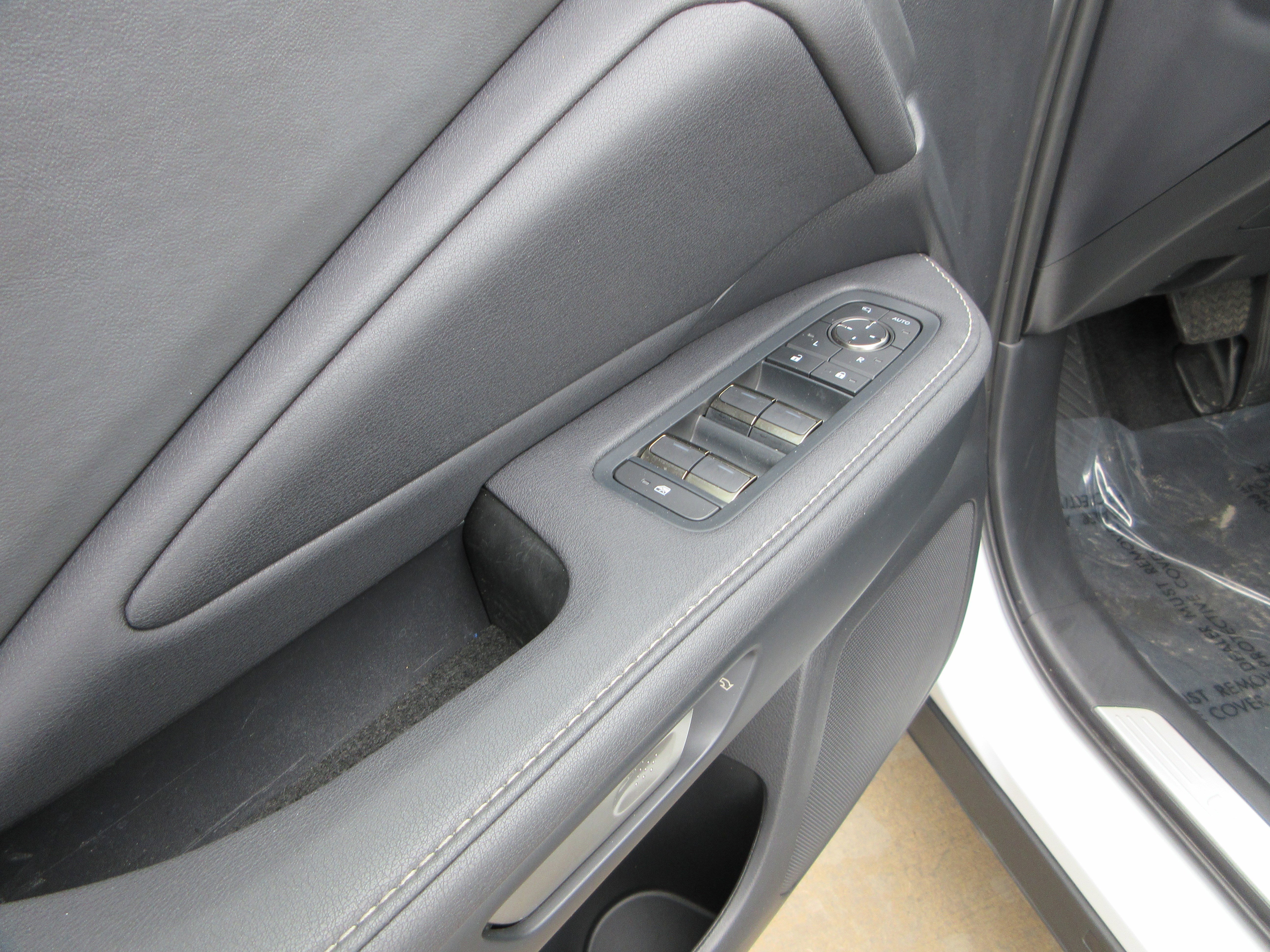 Used 2026 Wind Chill Pearl Lexus 350 Premium image 33