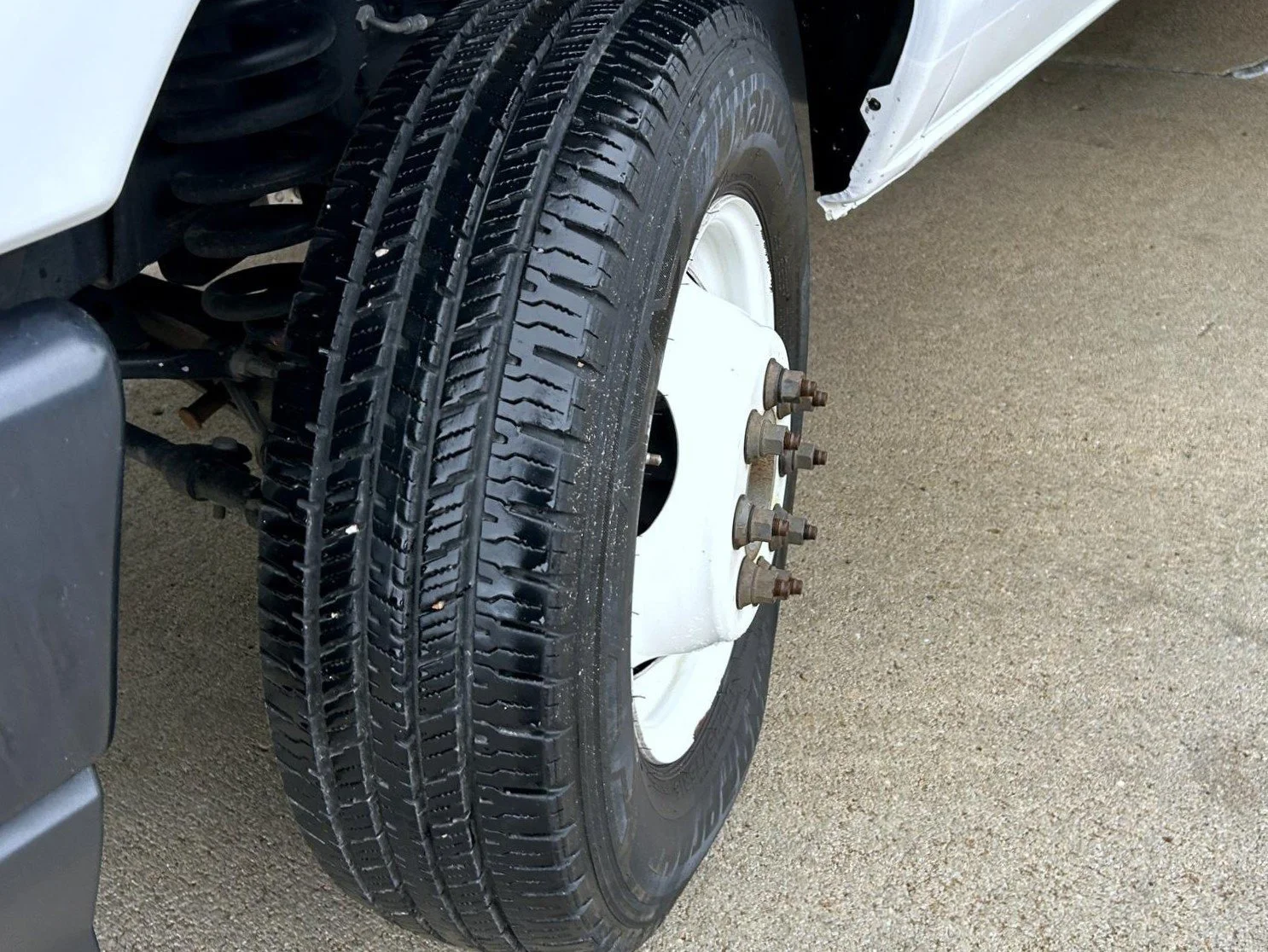 Used 2023 White Ford Base image 19