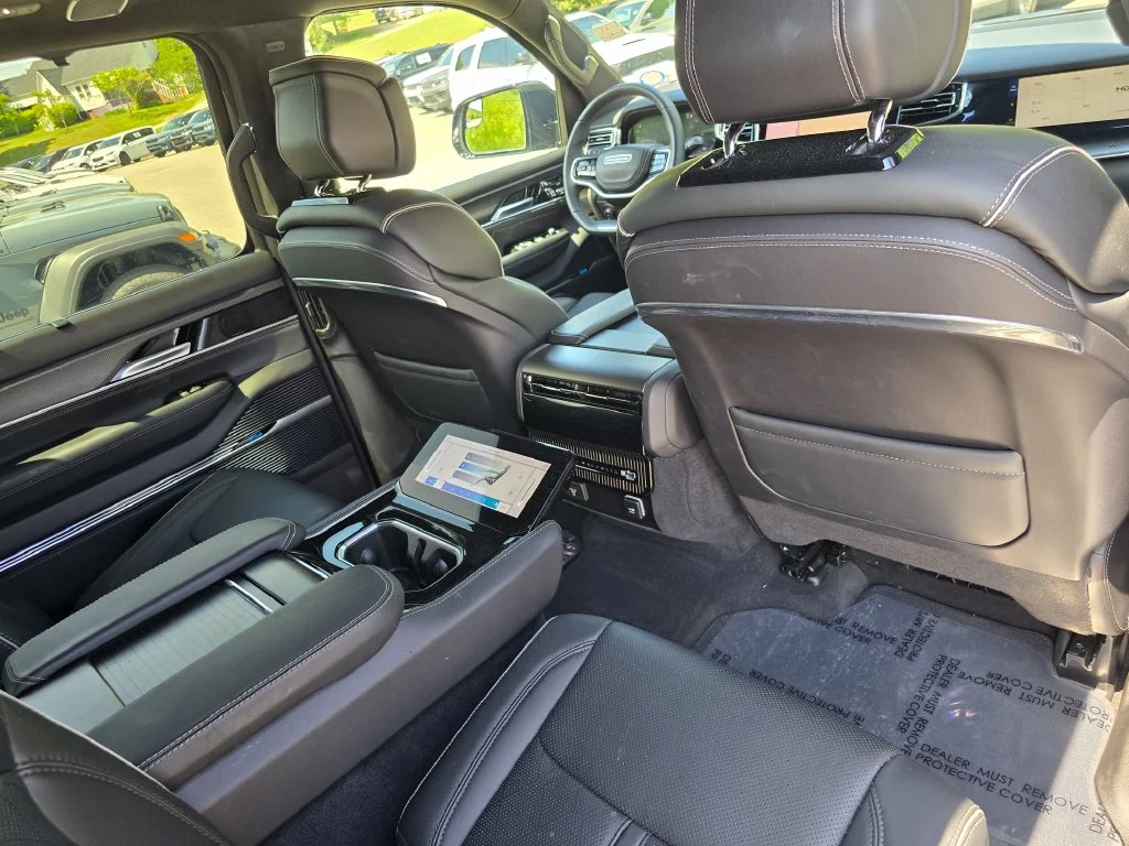 Certified Used 2024 Black Jeep Series II image 32