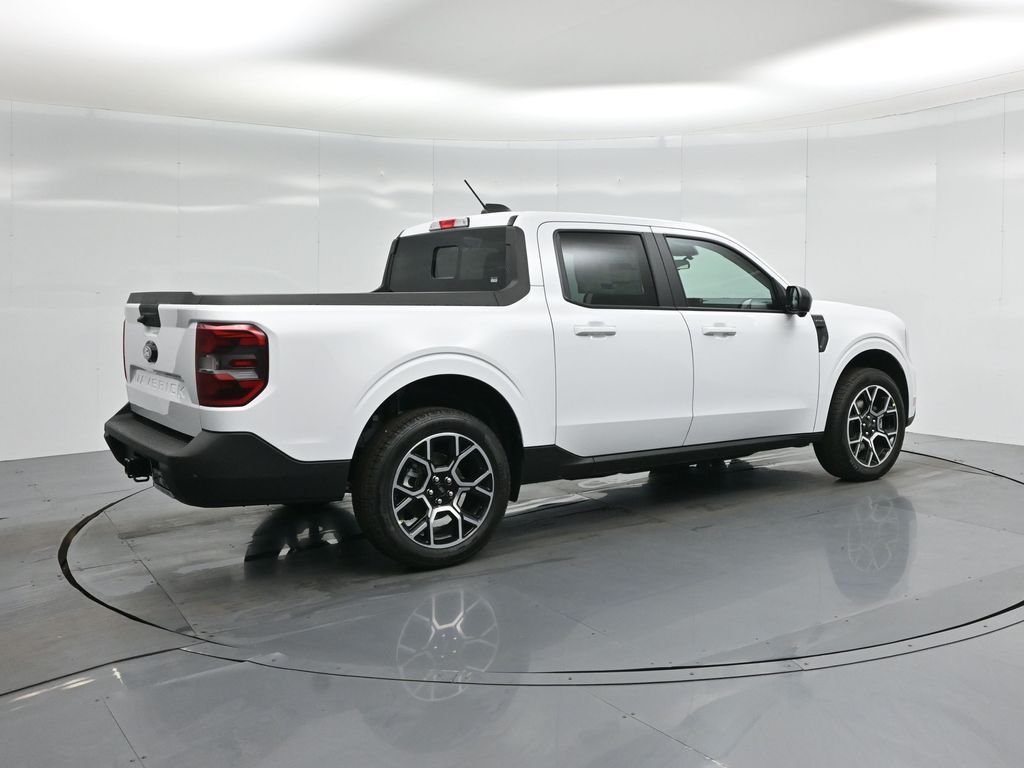 New 2026 Oxford White Ford Lariat image 29