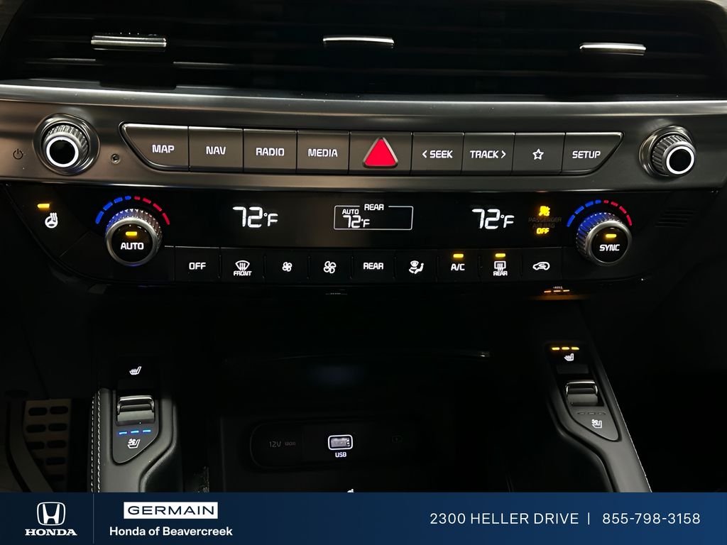 Used 2022 Wolf Gray Kia SX image 24