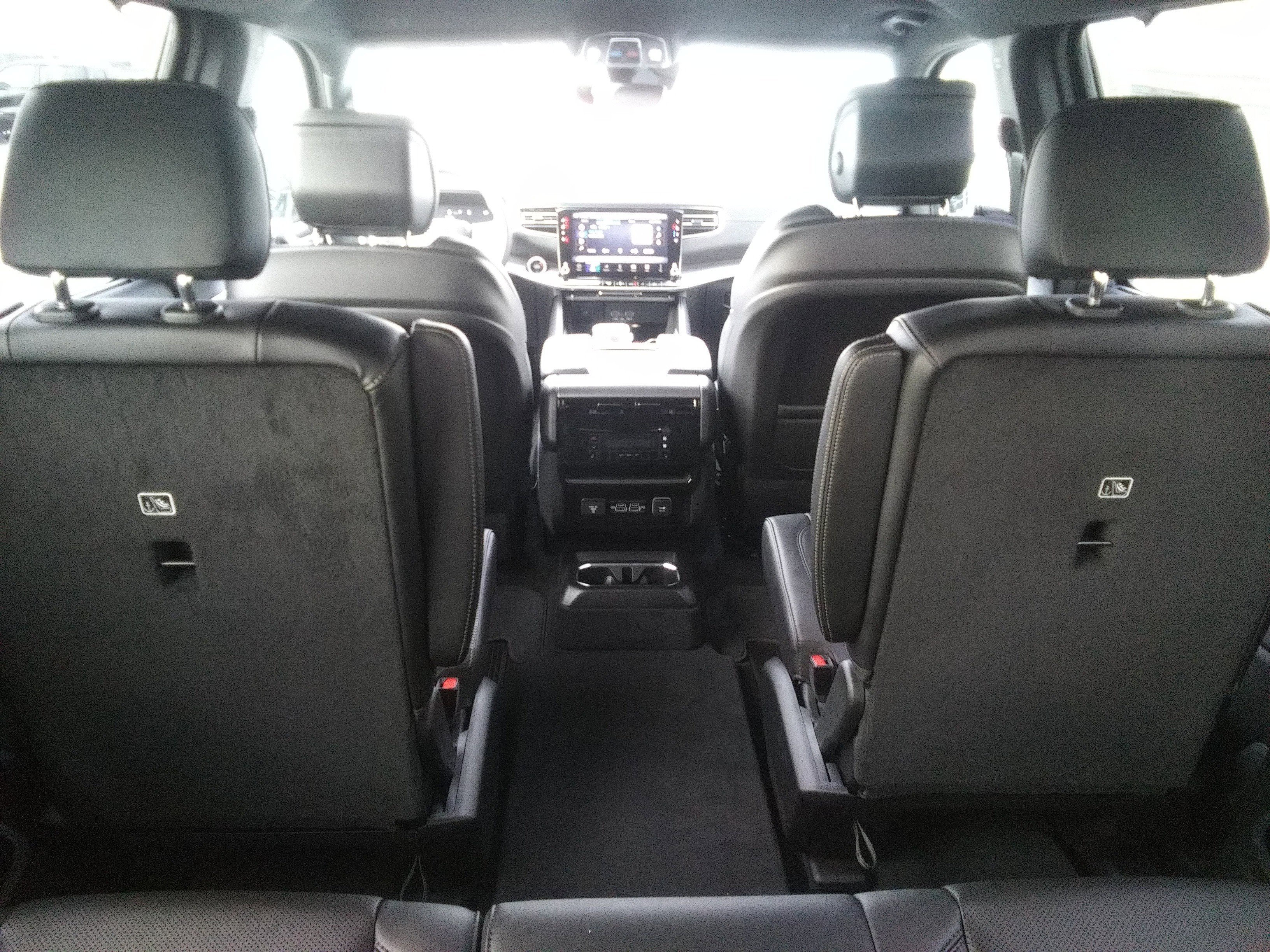 New 2026 High Gloss Black Exterior Paint Jeep Limited Altitude image 9