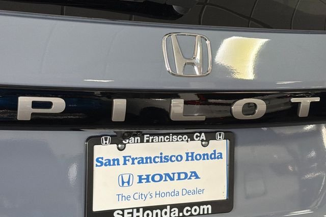 New 2026 Sonic Gray Pearl Honda EX-L image 24