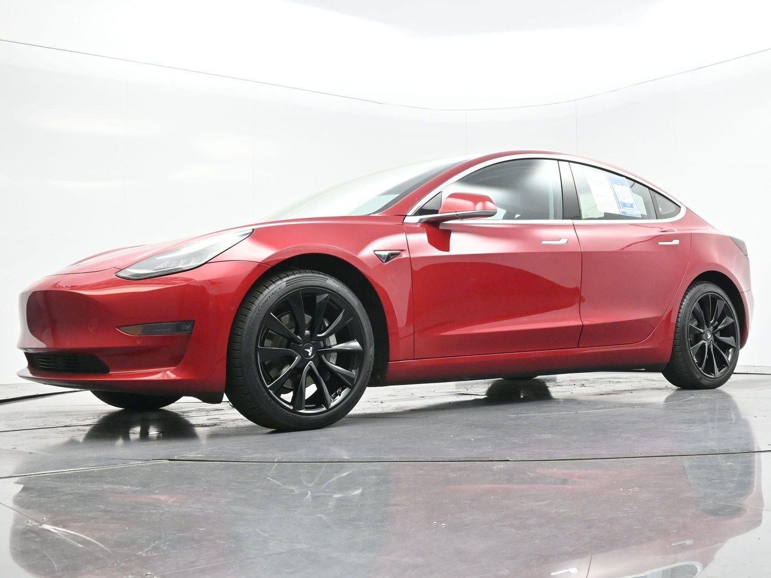 Used 2018 Red Multi-Coat Tesla Long Range Battery image 40