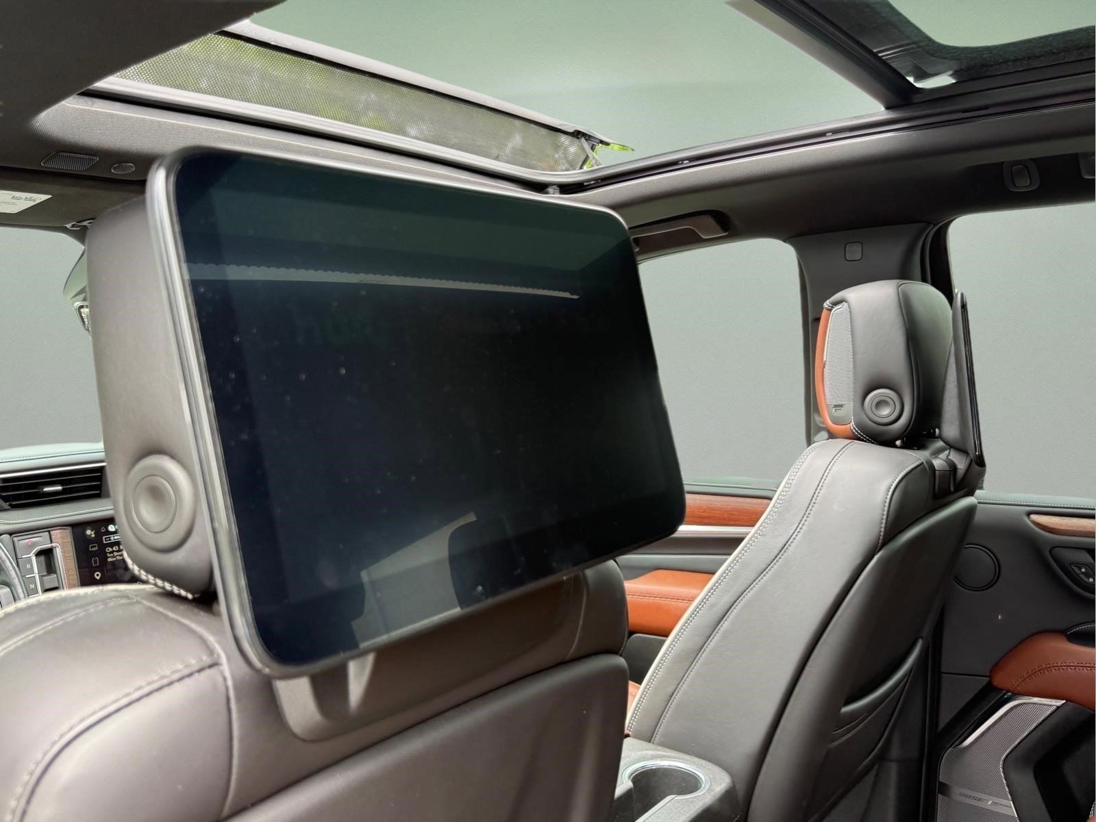 Used 2023 Onyx Black GMC Denali Ultimate image 13