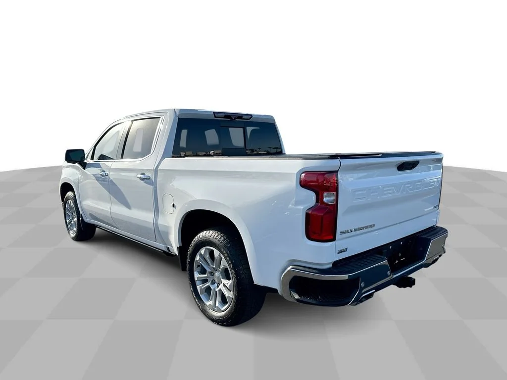 Used 2023 White Chevrolet LTZ image 23