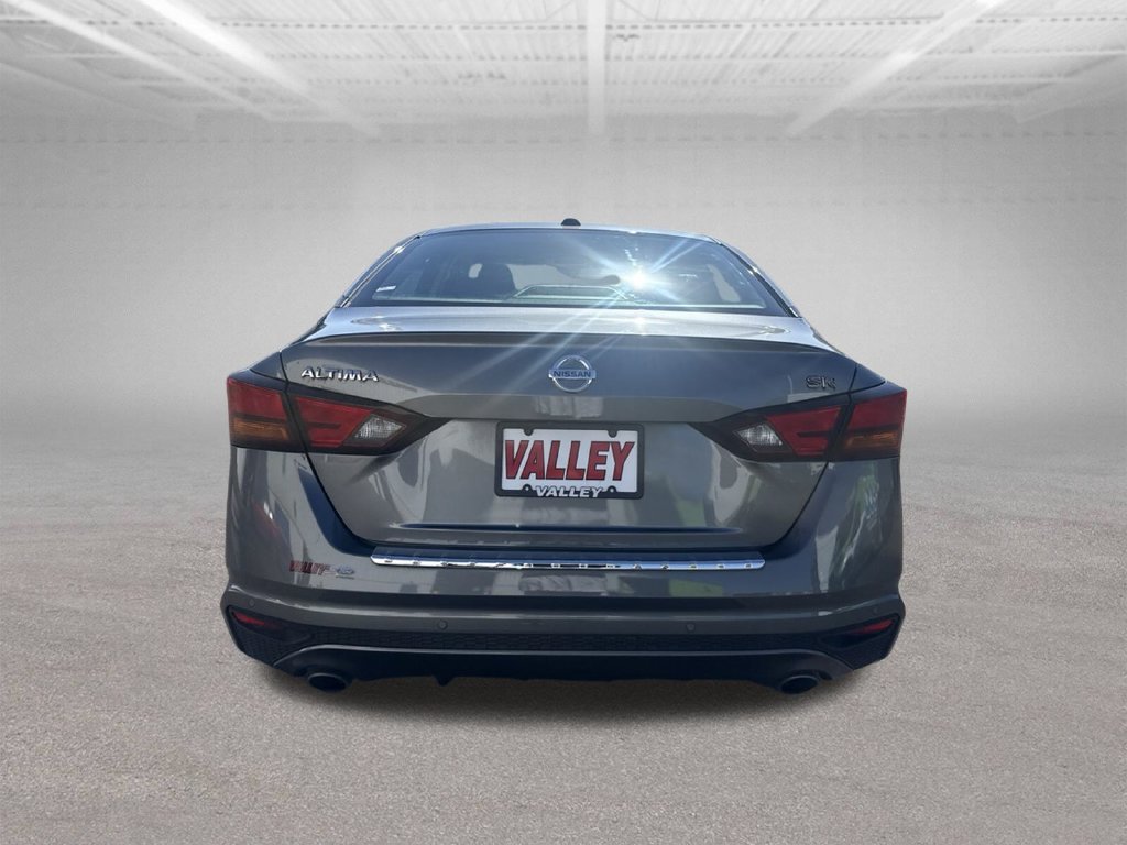 Used 2022 Gray Nissan 2.5 SR image 12